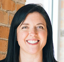 Sophie Hartwell, Leiterin des Kundensupports im Service-Team, Porträt